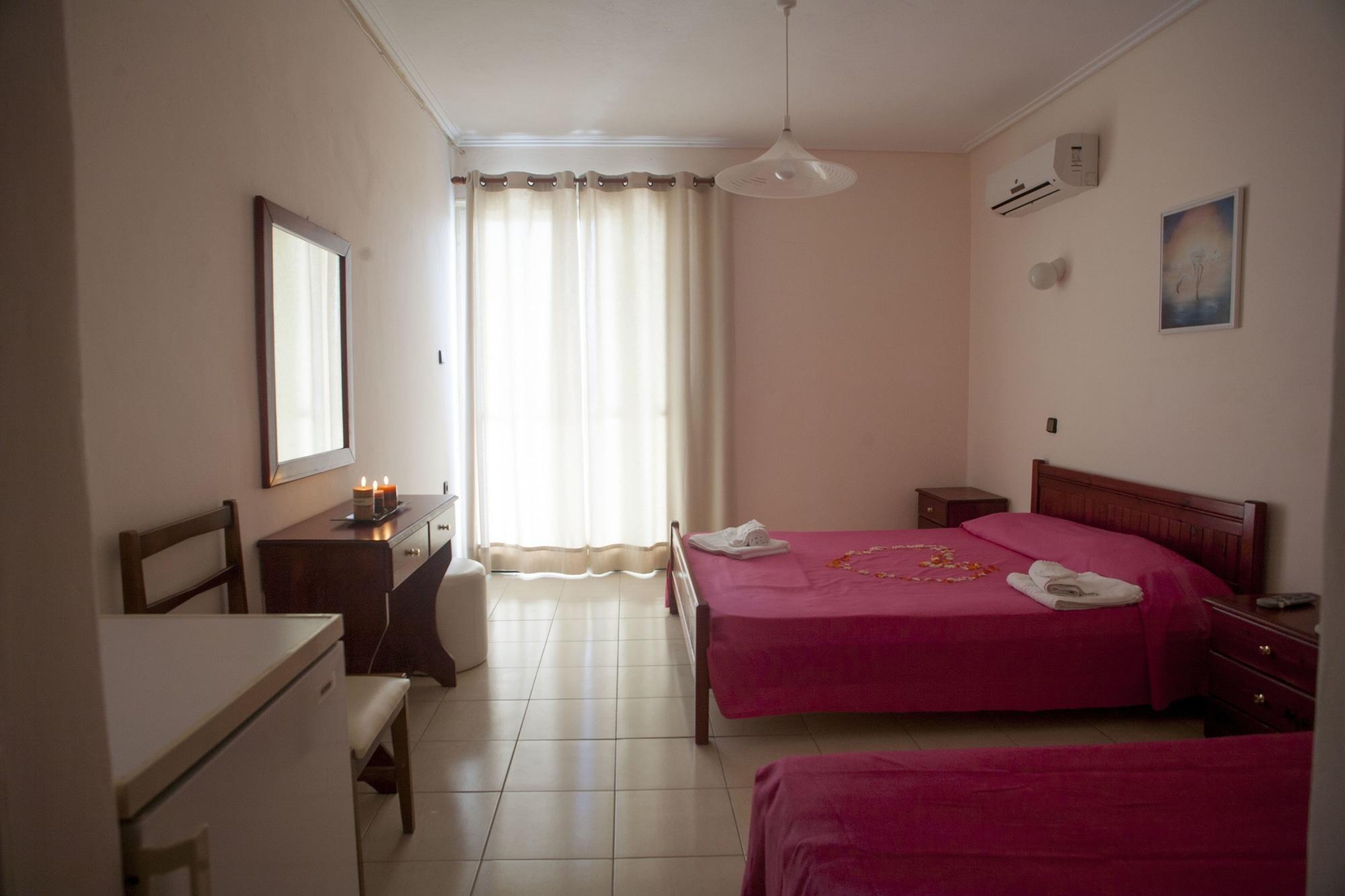 Francisco Beach Hotel Agios Andreas  Exterior photo